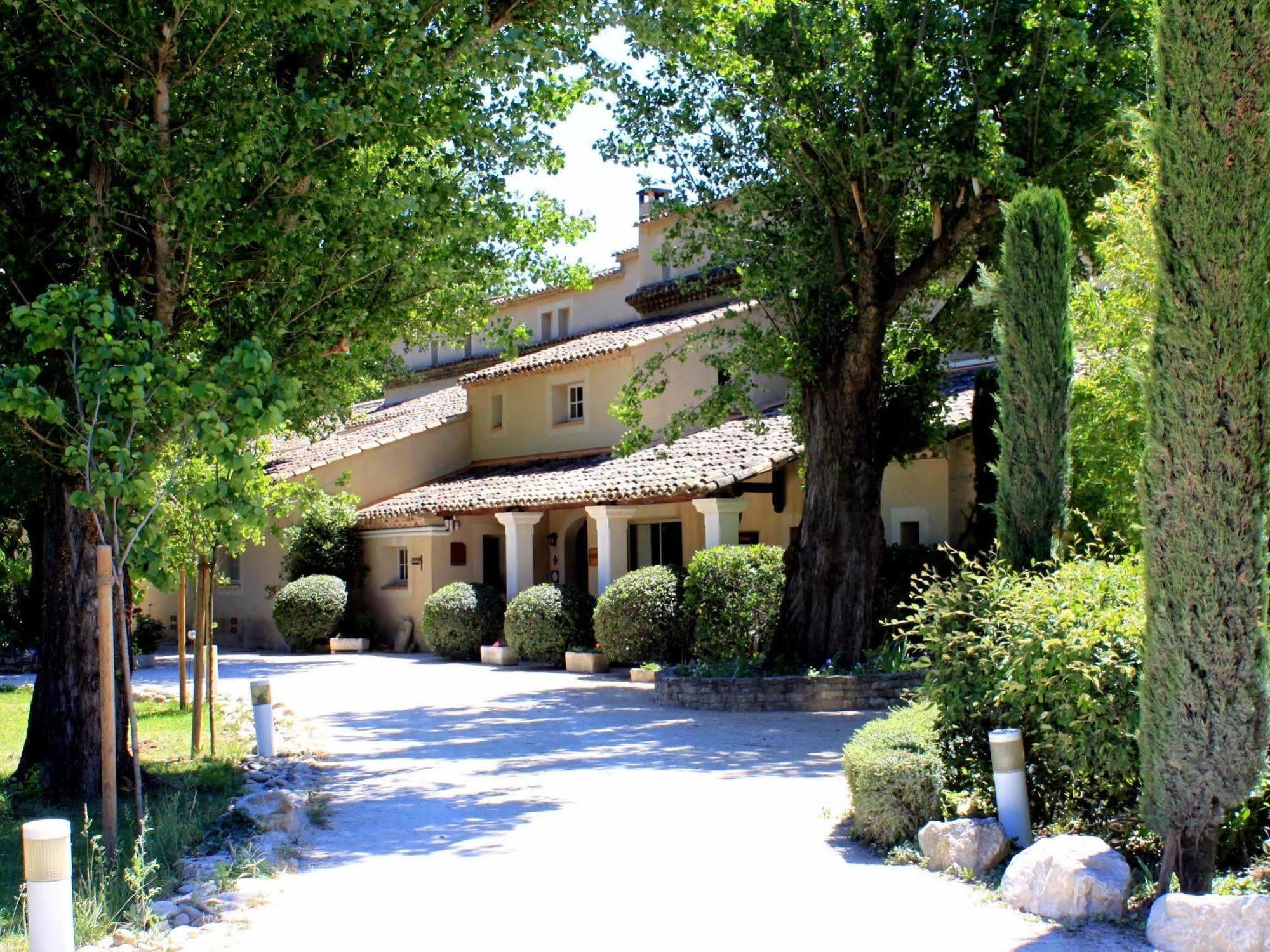 Hotel Mas De Cure Bourse LʼIsle-sur-la-Sorgue Exterior foto